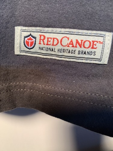 Red Canoe mens size medium - Picture 4 of 4