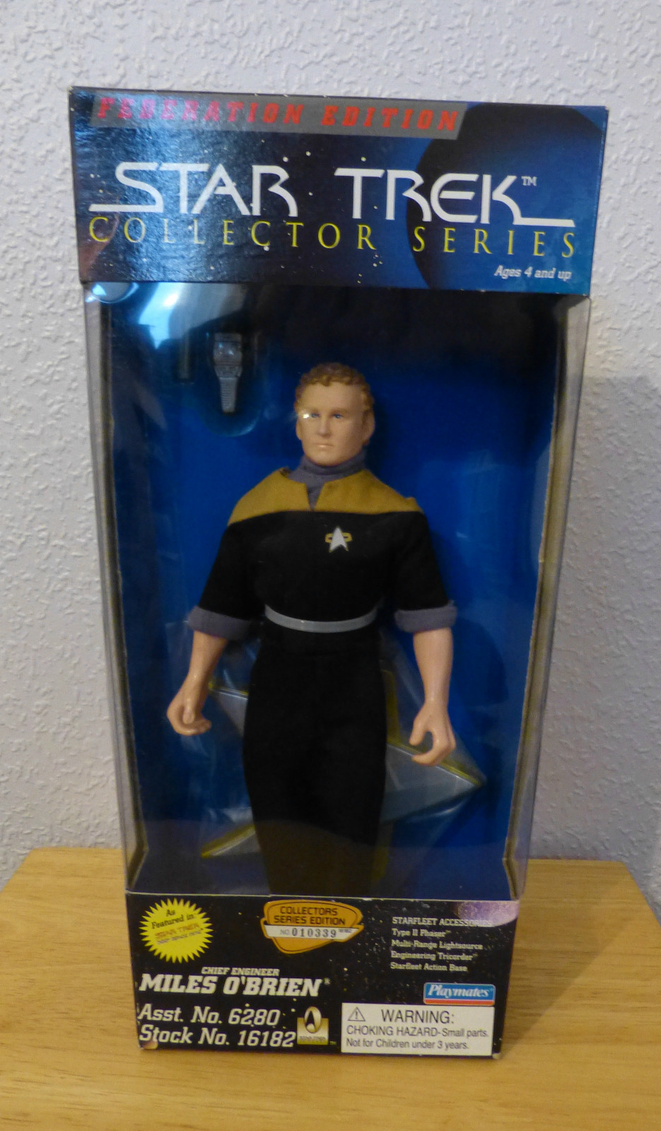 STAR TREK FEDERATION EDITION COLLECTOR SERIES MILES O'BRIEN STAR TREK FEDERATION EDITION COLLECTOR SERIES MILES O'BRIEN