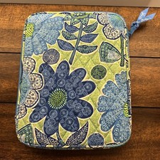 Vera Bradley  Tech Case, Sleeve, Cover - Tablet/eReader  Retired Daisy Pattern