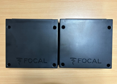 Focal INSIDE ISUB - 8'' 2x200 Watt kompakter aktiver Untersitz Subwoofer