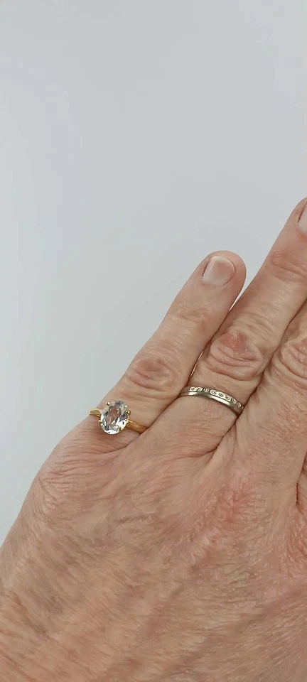 T 54 Bague solitaire or jaune 18 carats aigue marine blanche - Photo 4/4