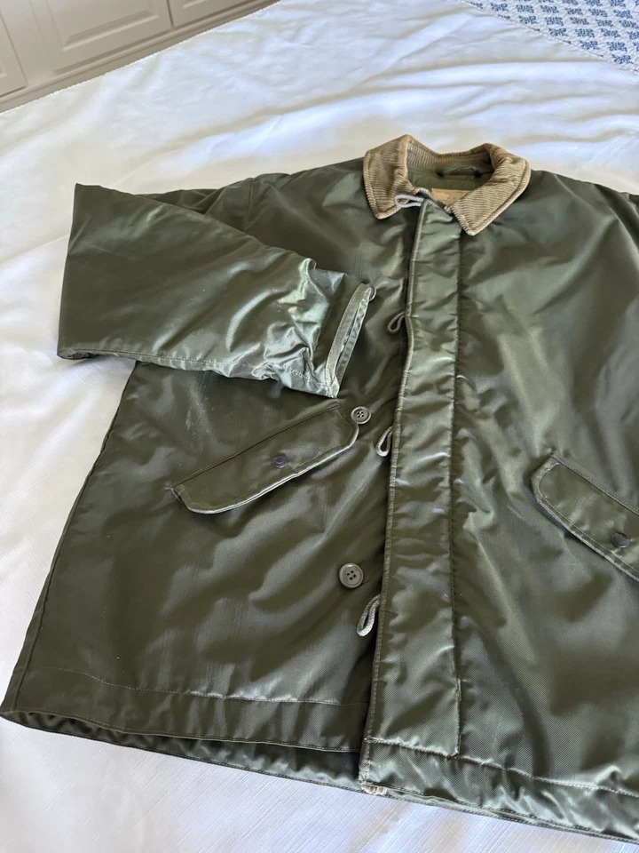 Chaqueta impermeable para clima frío extremo - GRANDE - Militar de EE. UU. - Cuello de pana Foto 2 de 4