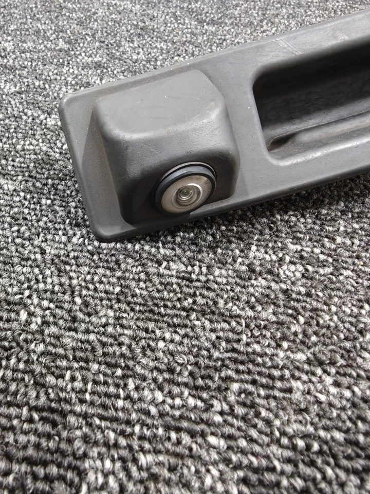 Genuine BMW 2 Series F45 F46 REAR REVERSING CAMERA 6821230 7345700 OEM - Image 2 of 4