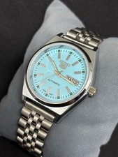 Vintage Seiko 5 Automatic Day/Date Men's Wrist Watch