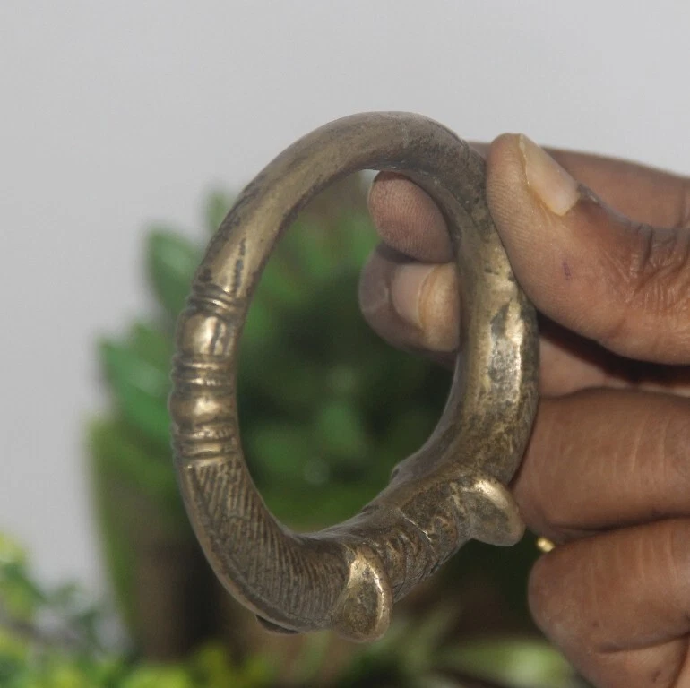 Pulsera Kada Redonda Latón Antigua Original Antigua Fina Hecha a Mano Foto 2 de 4