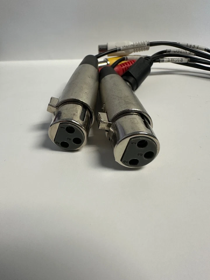 VGA SVGA to S-Video RCA & 2 Female XLR Adapter - Image 3 of 4
