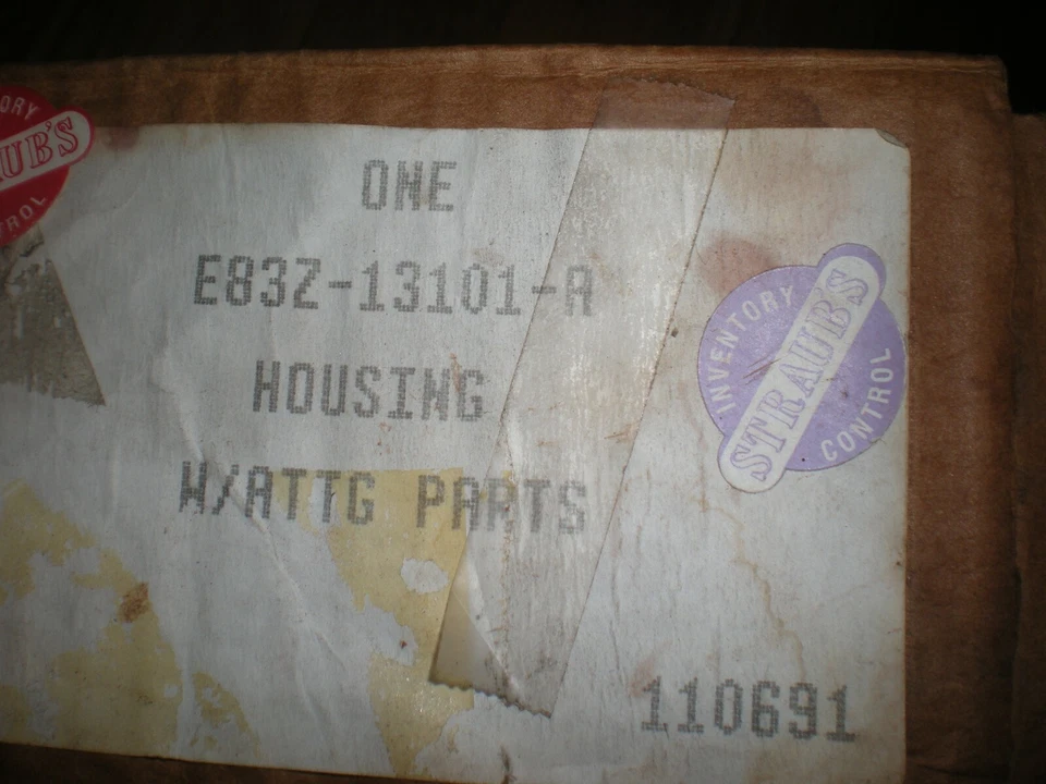 Carcasa de lámpara de cabeza Ford Tempo 1988 1989 LH E83Z-13101-A Foto 3 de 3