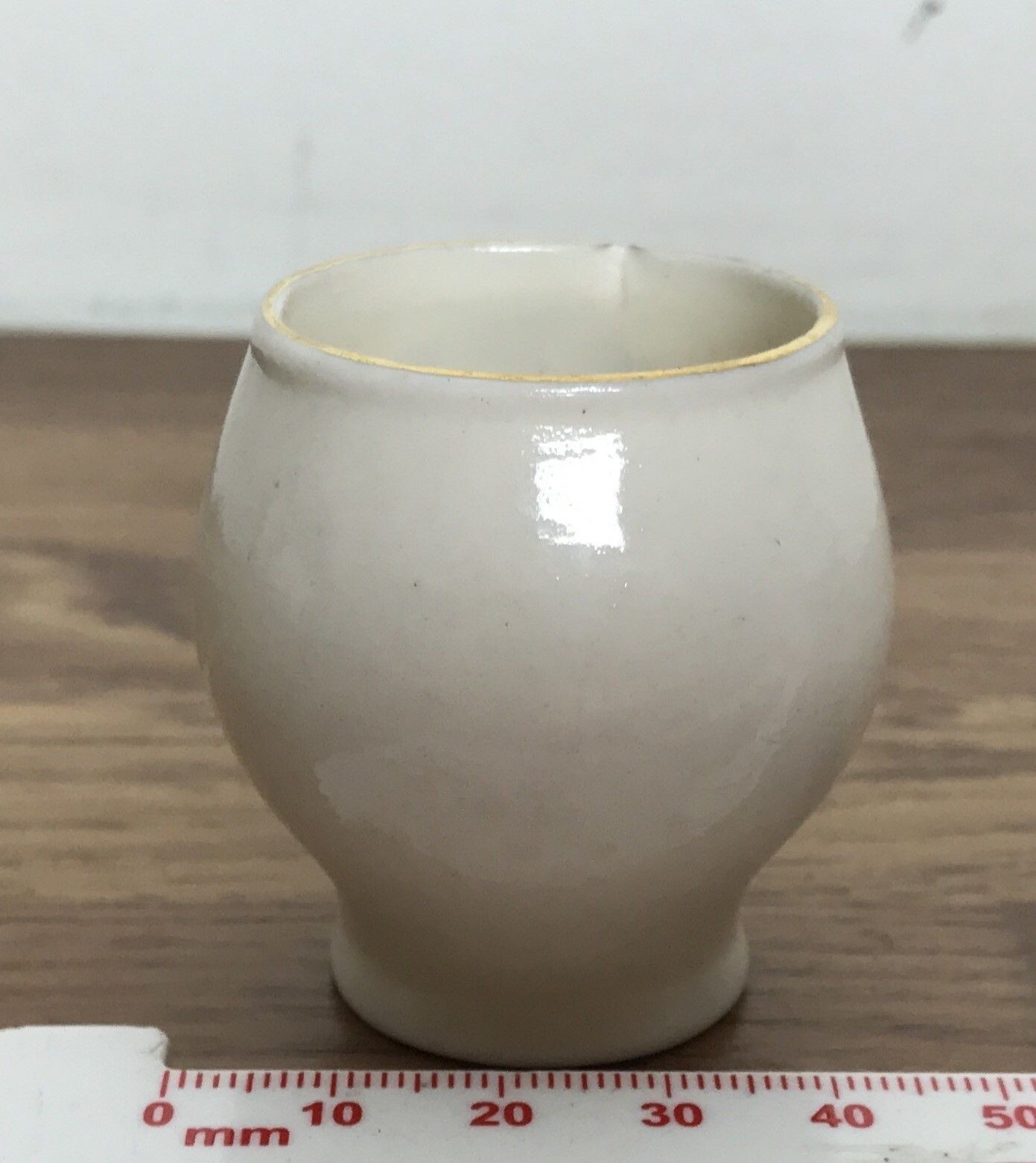 TONBRIDGE Vintage Goss Crested Ware Porcelain China Pottery Colchester