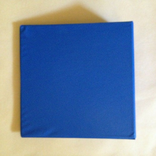 3" binder with 3 D side spine rings by Avery Dennison - Picture 3 of 9