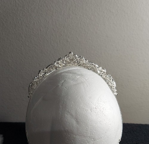 enVogue Crystal Tiara Bridal Accessories Small w/ Box Sparkly Wedding Crown - Picture 6 of 9