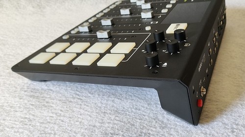 Rode Rodecaster Pro | Sehr guter Zustand | Podcast Mischpult und Recorder | XLR - Bild 12 von 19