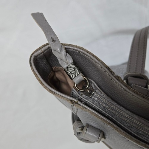 The Sak grau Mammutbaum weiches genarbtes Leder bestickt Medium Umhängetasche Beuteltasche neu ohne Etikett - Bild 6 von 10
