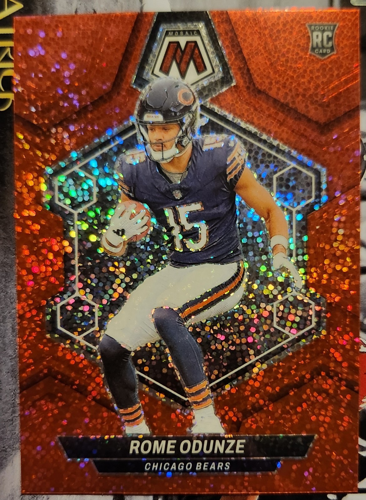 2024 Panini Mosaic - Rookies Rome Odunze #309 Red Sparkle Prizm (RC)