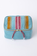 Travel Case: S