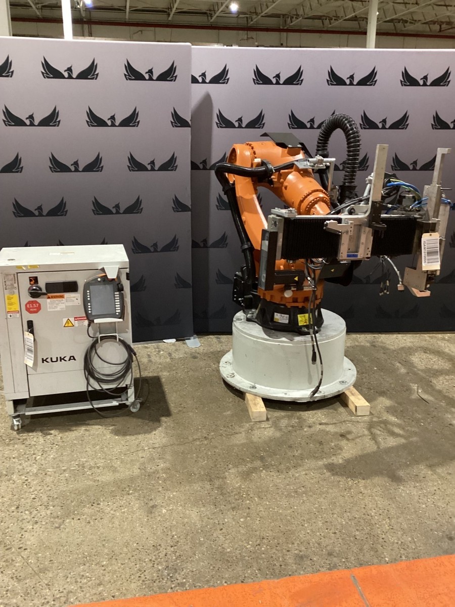 Industrial Robot Kuka Kr 120 KUKA KR 120 R1800 Nano Robot W/ KR C4