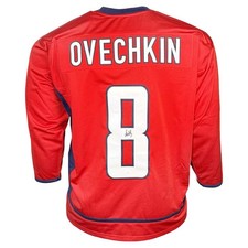 Alexander Ovechkin Card and Memorabilia Buying Guide 67