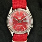 VINTAGE SEIKO 5 AUTOMATIC 7009A JAPAN MENS RED COLOR DIAL WATCH 2956-U — photo 2