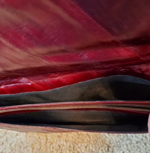 Vintage Eel Skin Clutch, Burgundy Small Eel Skin Leather Handbag 8 1/2" x 5 3/4" - Picture 5 of 6