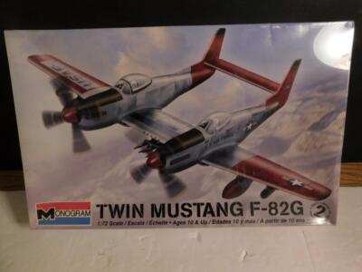 Monogram 1:72 Twin Mustang F-82G NIB