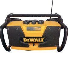 DEWALT Cordless JOBSITE Radio Charger AM/FM 1-HR NiCd Battery Charger 18v Tested