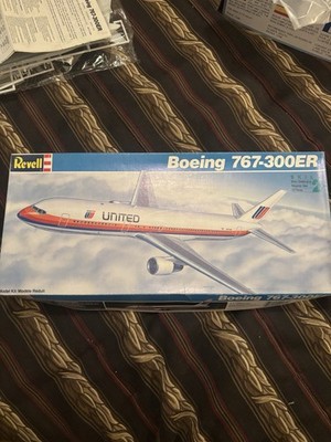 Revell Boeing 767-300ER 1/144 Scale Airplane Kit - Unassembled Plastic #4471