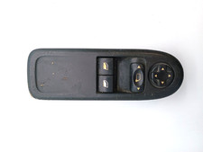 Peugeot 308 Mk1  2007-2011 Front Right Window Switch Control Drivers  96565186XT
