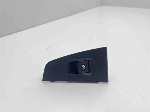 BMW 2 Gran Coupe F44 Schalter für Fensterheber hinten rechts 7950756 31946679