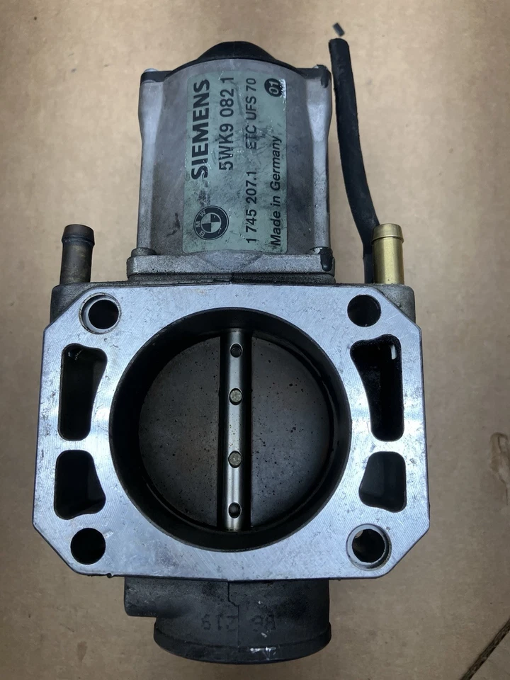 94-01 BMW E38 E31 850CI 750IL M73 CARROCERÍA ACELERADOR VÁLVULA 5WK9 Foto 3 de 4