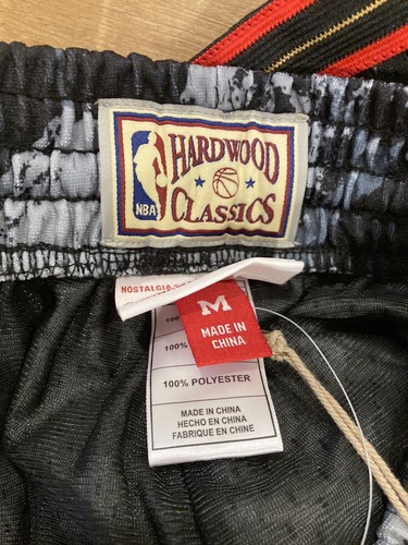 Mitchell & Ness Philadelphia 76ers MARBLE Swingman Shorts 2000 M NWT $115 - Picture 6 of 6