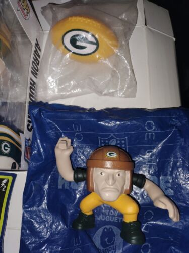 Funko Pop Football Green Bay Packers Aaron Rodgers #43 Figure +NFL Rush Zone Toy - Picture 3 of 7