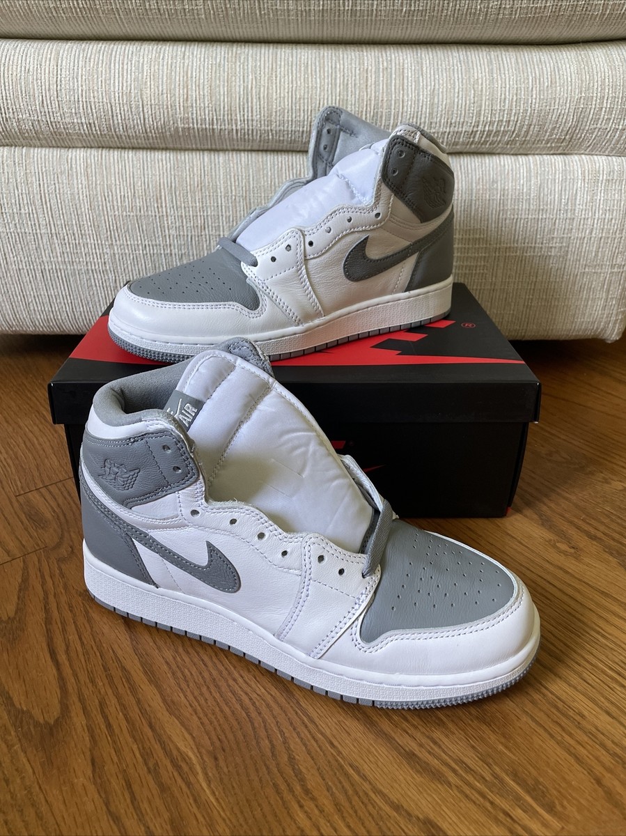 Nike Air Jordan 1 High Retro OG Stealth White GS 575441-037 Size 