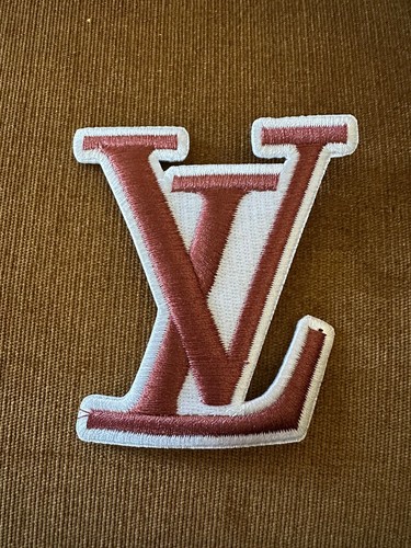 FAMOUS FASHION DESIGNER LOGO EMBROIDERED IRON-ON PATCH...EXTREMELY RARE