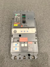 NEW!! SCHNEIDER ELECTRIC - COMPACT NSX 100F CIRCUIT BREAKER 40 AMPS 3P
