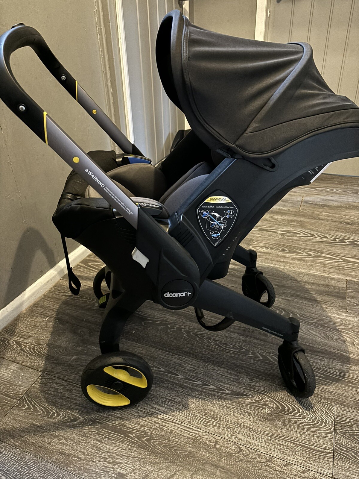 DOONA+ Baby Car Seat & Travel Stroller Pram with Grey Newborn Insert