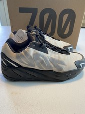 yeezy 700 big kids
