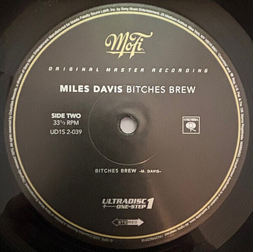 MOFI UD1S-2-039 MILES DAVIS BITCHES BREW 2LP ONE STEP 2025 33rpm - Picture 9 of 14