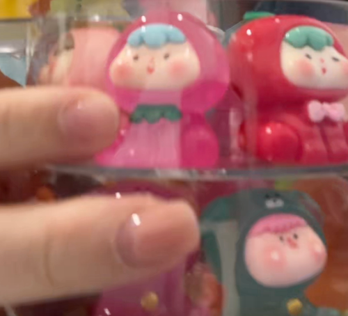 Blindbag Cute Fruit Baby Resin Crafts DIY Doll House Desktop Decor Ornaments - Picture 4 of 12