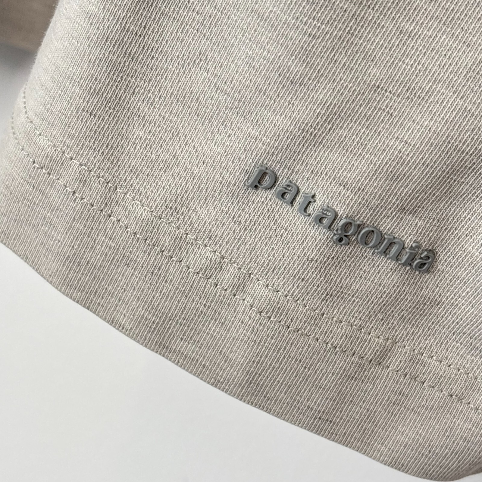 Patagonia Men's Basic Essential Layering VNeck Lo… - image 14