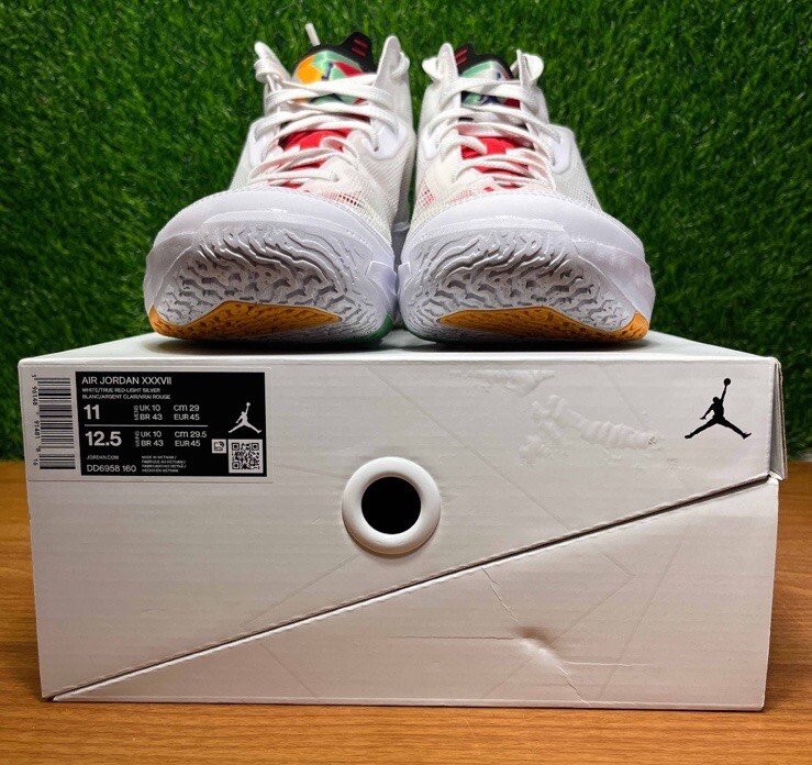 Nike Air Jordan 37 XXXVII Hare White Size 11 Sneakers Shoes