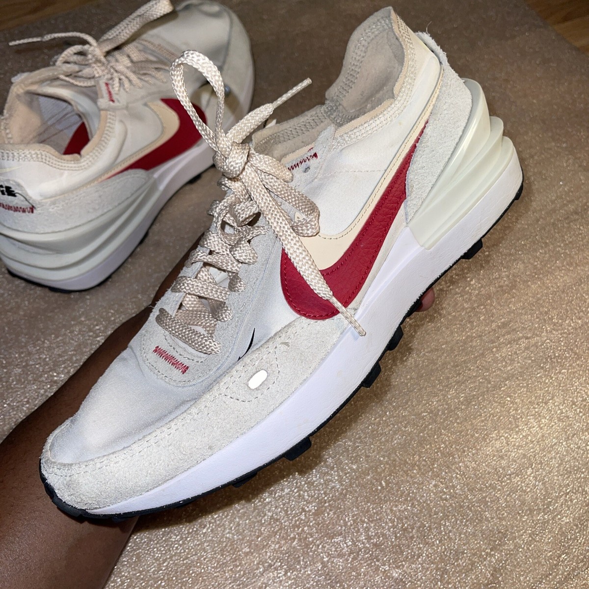 nike amixa white