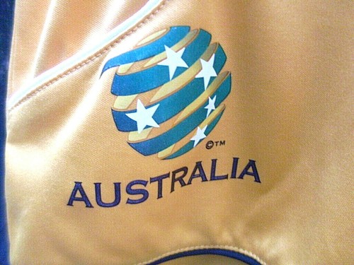 Official (M) AUSTRALIAN SOCCEROOS Tyson HAHN SUPER DRY Mens JERSEY Shirt ManCave - Foto 4 di 10