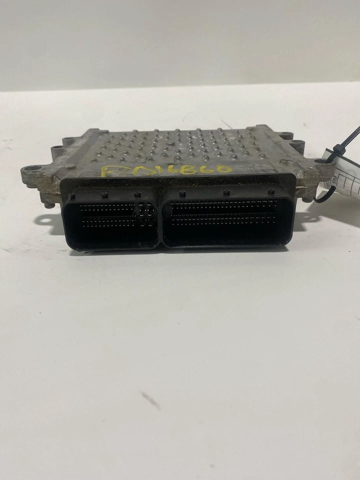 Módulo de control del motor usado (ECM) se adapta a: Land Rover Range Rover Sport Electro 2011 Foto 2 de 4