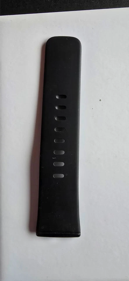 Google Fitbit Versa 4 – Smartwatch - Schwarz mit Silikonarmband in Schwarz... - Bild 3 von 4