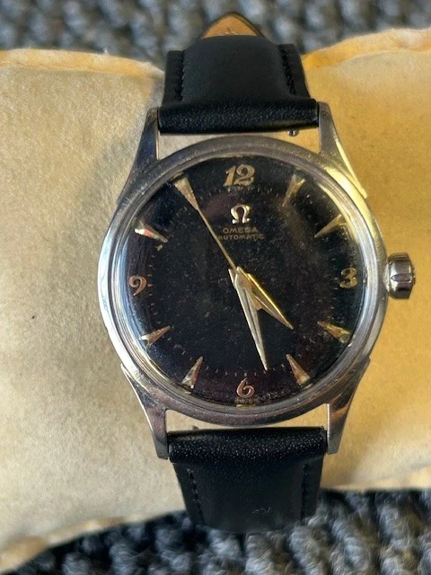 Omega — Vintage SS Omega Bumper Automatic 354 Original Black GILT Dial
