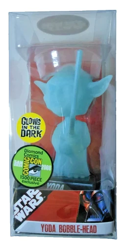 Funko Star Wars SDCC 2008 Yoda Glow in the Dark Bobble-Head LE 1500 NEW
