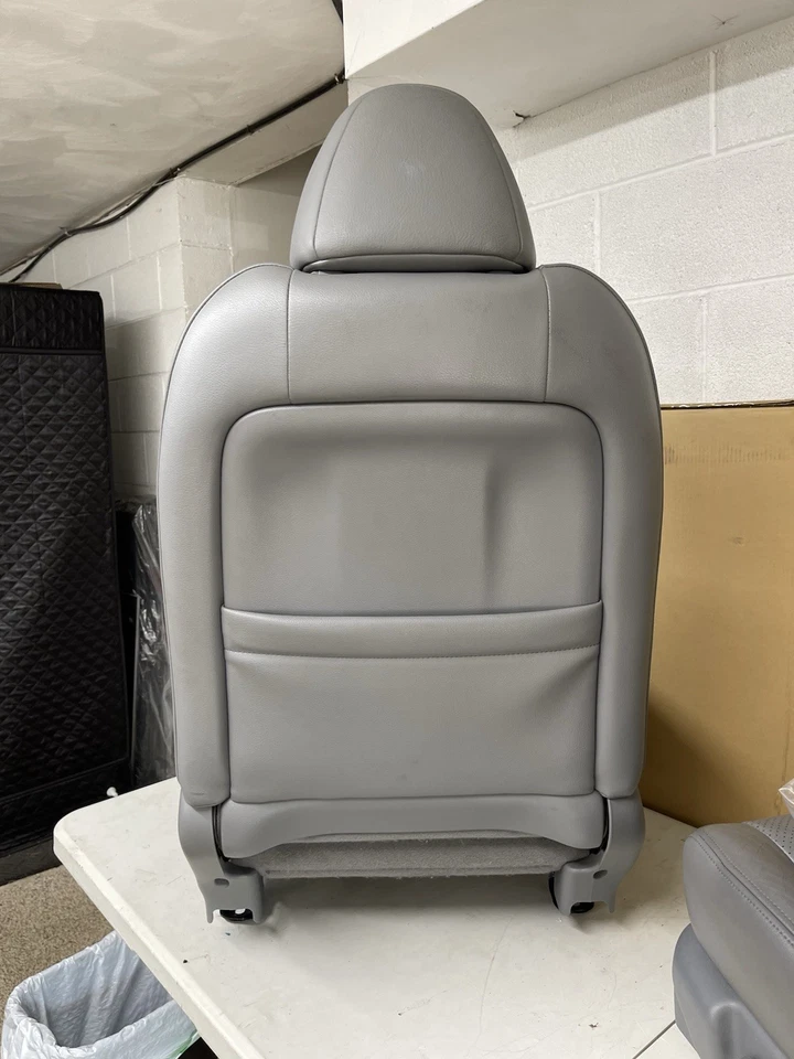 2004 2008 ACURA TSX передние кожаные сиденья пара слева и справа с SRS - Изображение 3 из 4