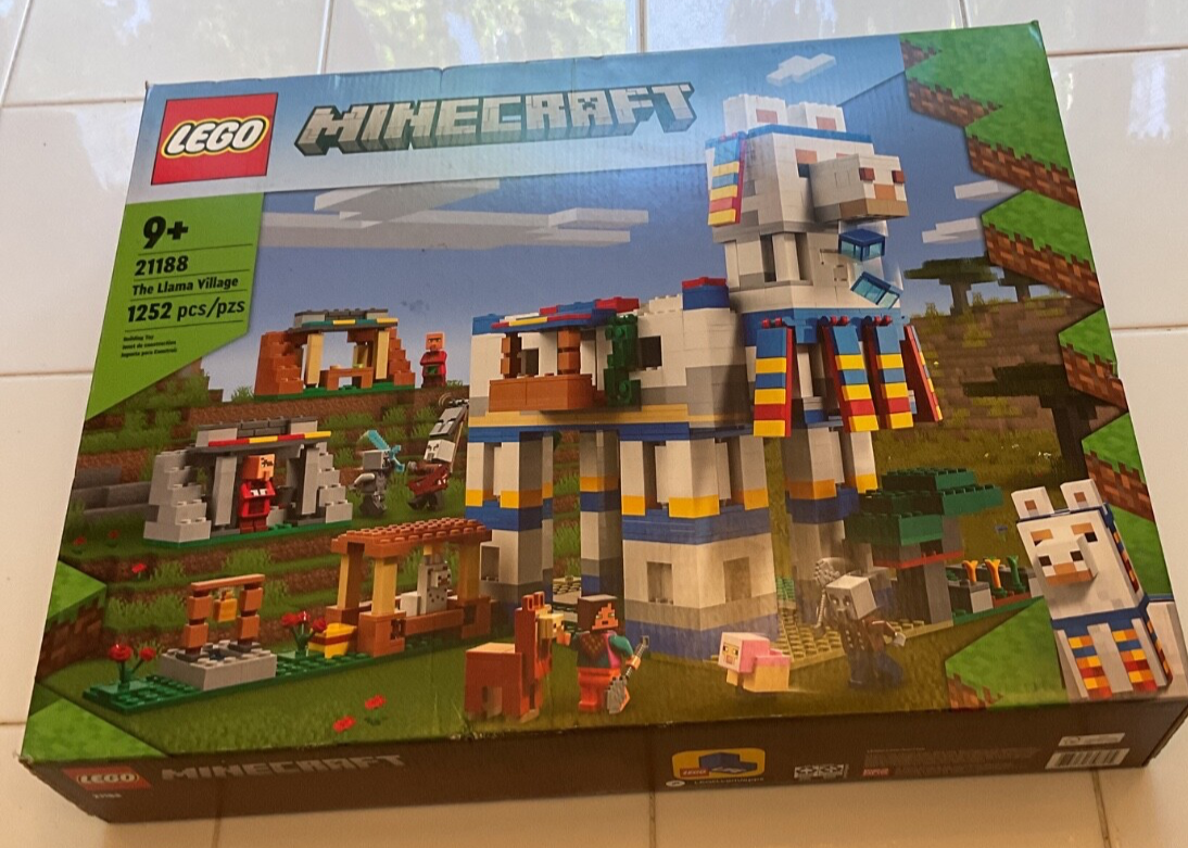 LEGO Minecraft The Llama Village 21188 Retired Sealed Set