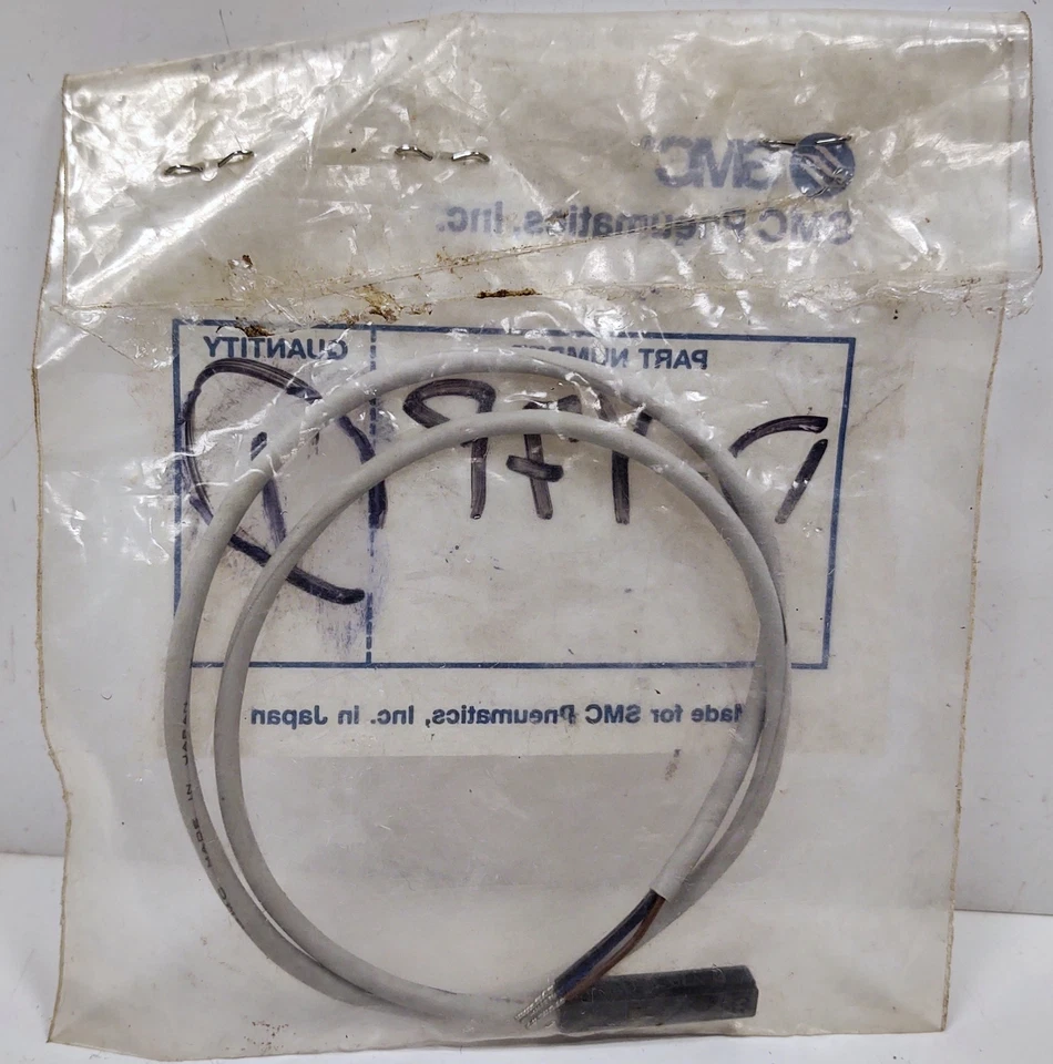 SMC D-Y7P Solid State PNP Proximity Sensor - Image 2 of 3