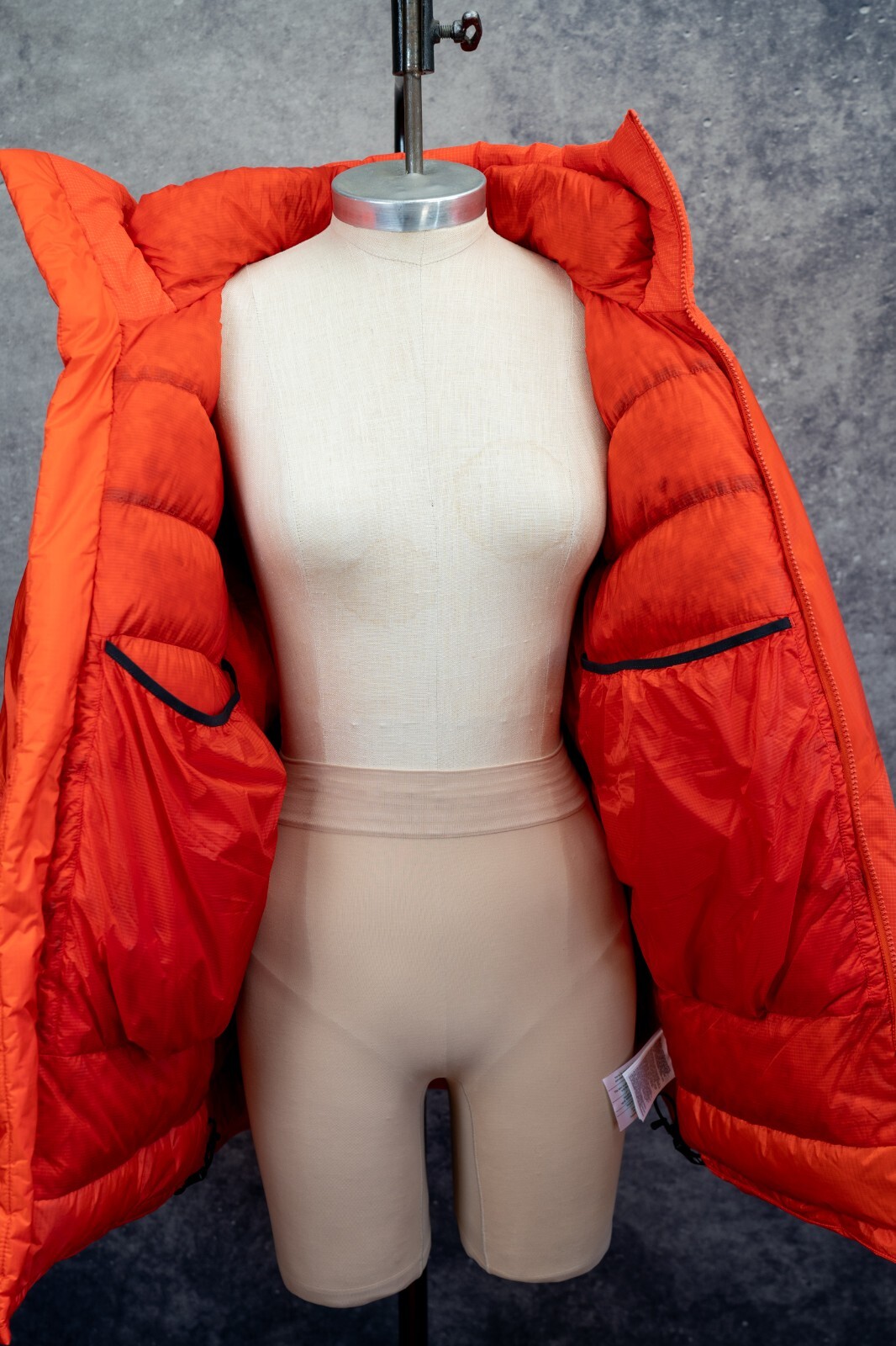 Arcteryx Alpha Parka Womens Large 850FP Down Puffer Coat Jacket Gore-Tex 2021 image 5
