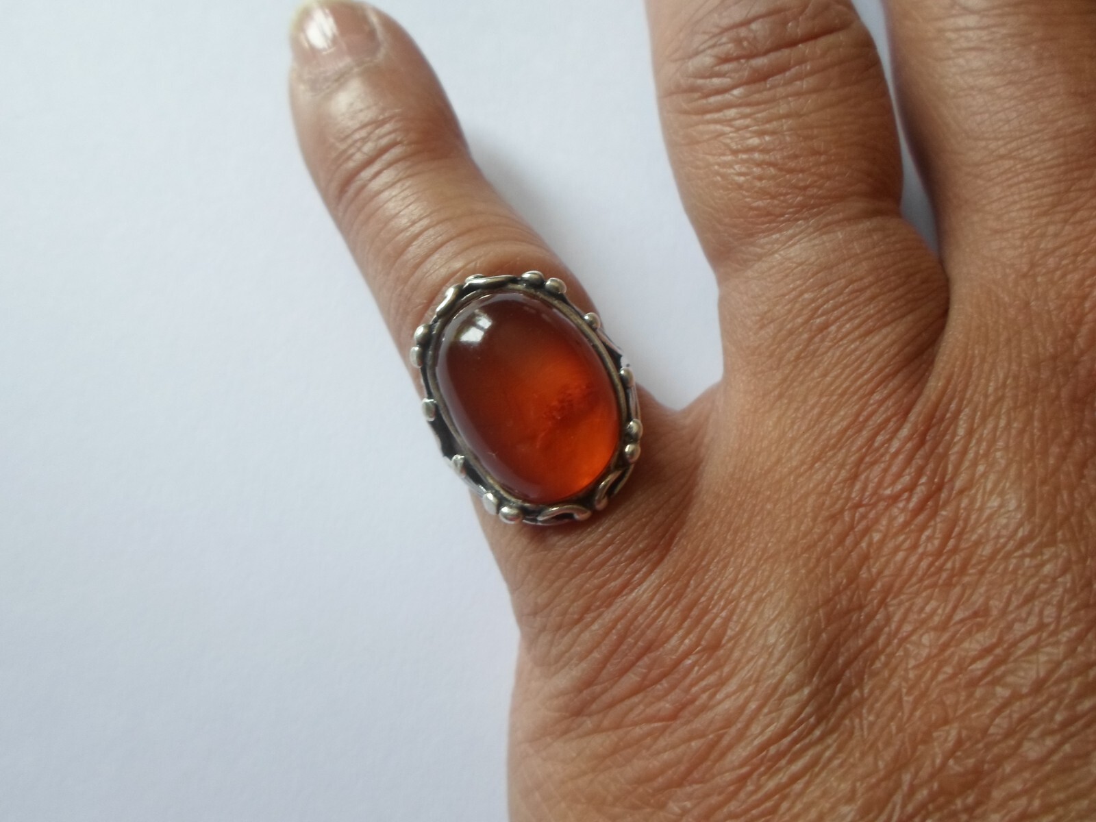 solid silver ring, amber cabochon, openwork outli… - image 1